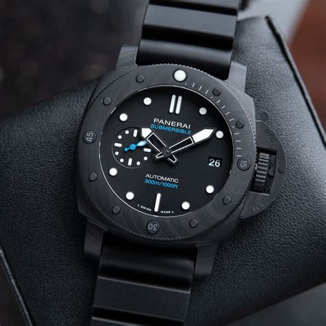 panerai submersible carbotech prix|Panerai submersible 42mm price.